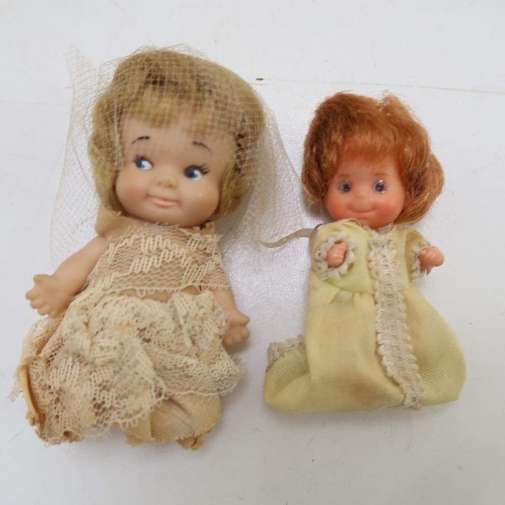 Vintage PEE WEE Dolls Uneeda 1965 Peewees 4" & Mattle Sunshine Family House Room - Picture 14 of 16